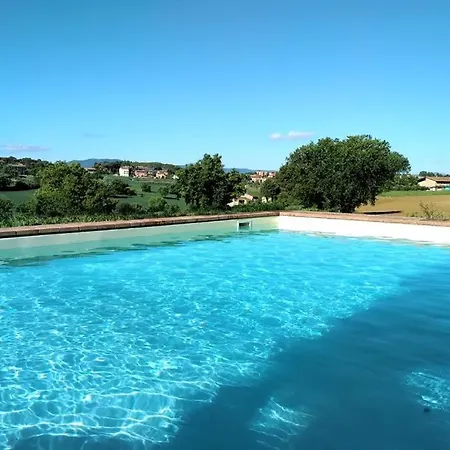 La Piccola Fattoria Nella Campagna Umbra