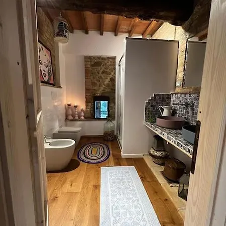 La Piccola Fattoria Nella Campagna Umbra Appartamento