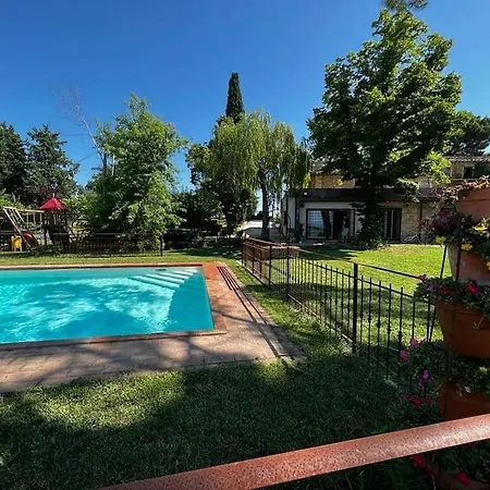 La Piccola Fattoria Nella Campagna Umbra *